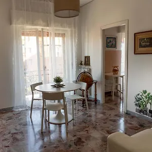 Afrodite Loft Hermes Verona